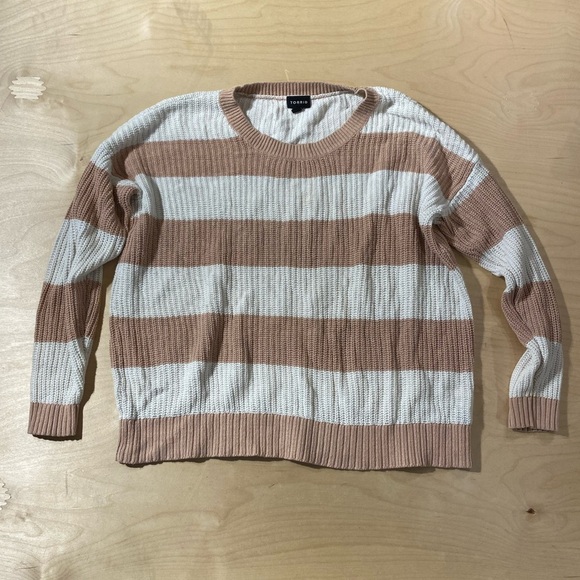 Torrid Tan and White Striped Crewneck Sweater Size 00 (PF) - Picture 5 of 11
